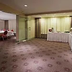 Holiday Inn Toronto Airport East By Ihg 